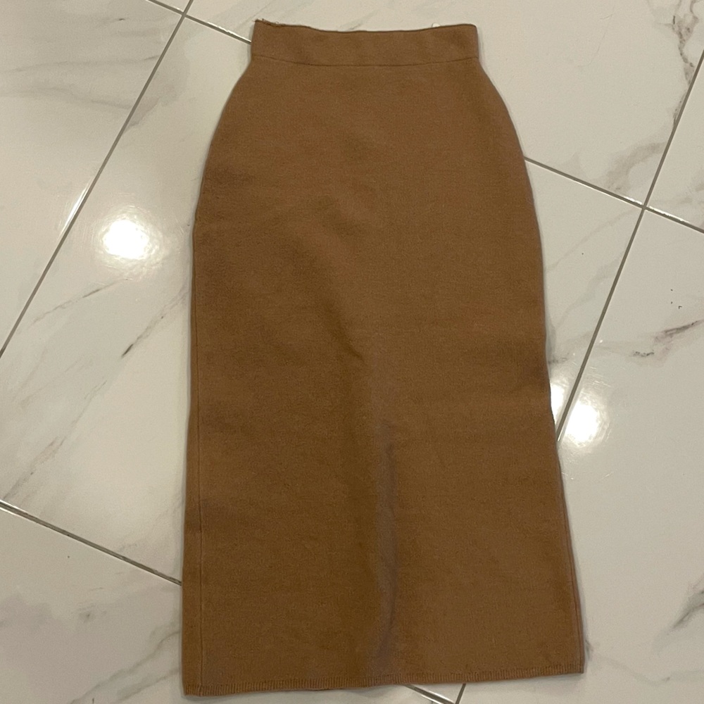 BABATON SKIRT